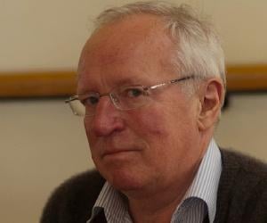 Robert Fisk Robert Fisk