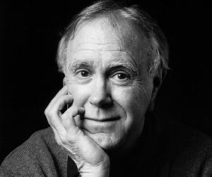 Robert Hass Robert Hass