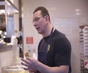 Robert Irvine Robert Irvine
