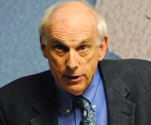 Robert Keohane Robert Keohane