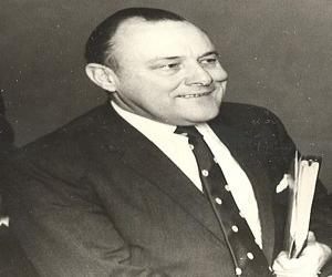 Robert Muldoon Robert Muldoon