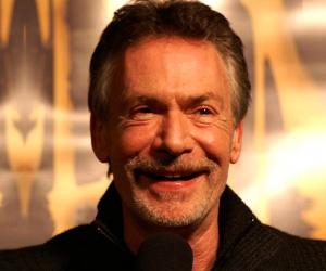 Robin Sachs Robin Sachs