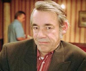 Roger Lloyd Pack Roger Lloyd Pack