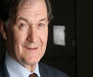 Roger Penrose Roger Penrose