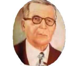 Román y Reyes, Víctor Manuel Román y Reyes, Víctor Manuel