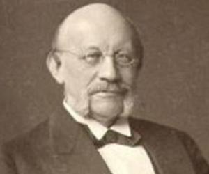 Rudolf von Gneist Rudolf von Gneist