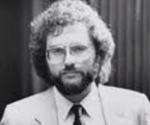 Rupert Holmes