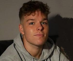 Ryan Mar Ryan Mar