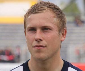 Scott Arfield Scott Arfield
