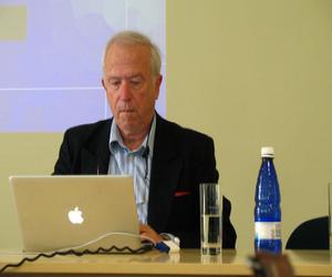 Simon Blackburn Simon Blackburn