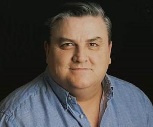 Simon Delaney Simon Delaney