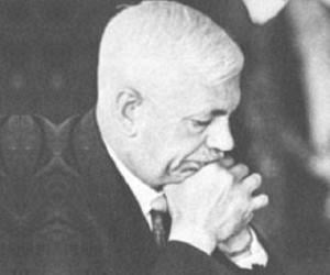 Sir George Thomas, 7th Baronet Sir George Thomas, 7th Baronet