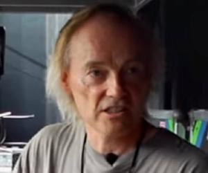 Snowy White Snowy White