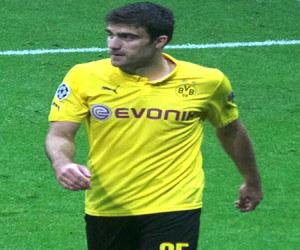 Sokratis Papastathopoulos Sokratis Papastathopoulos