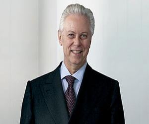 Stefano Pessina Stefano Pessina