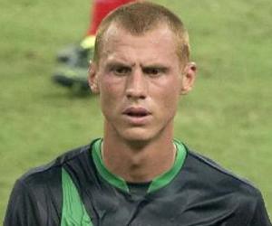 Steve Sidwell Steve Sidwell