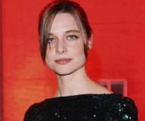 Svenja Jung Svenja Jung