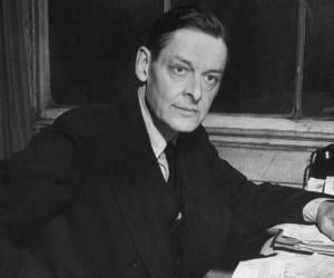 Thomas Stearns Eliot Thomas Stearns Eliot