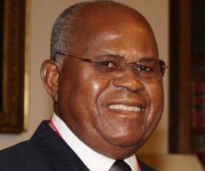 Étienne Tshisekedi Étienne Tshisekedi