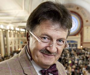 Tim Wonnacott Tim Wonnacott