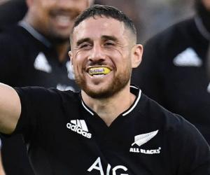 TJ Perenara TJ Perenara