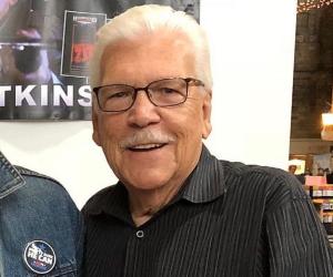 Tom Atkins Tom Atkins