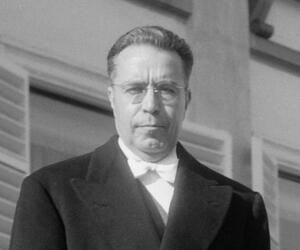 Víctor Paz Estenssoro Víctor Paz Estenssoro