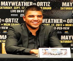 Victor Ortiz Victor Ortiz