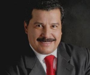 Victor Valencia de los Santos Victor Valencia de los Santos