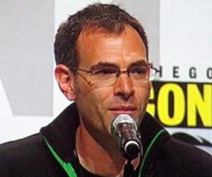 Vincenzo Natali Vincenzo Natali