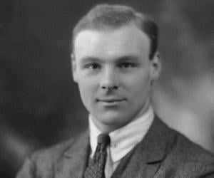 Wavell Wakefield, 1st Baron Wakefield of Kendal Wavell Wakefield, 1st Baron Wakefield of Kendal