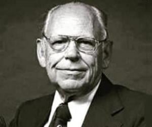 William Bascom William Bascom