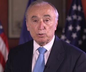 William Bratton William Bratton