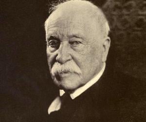 William Dean Howells William Dean Howells