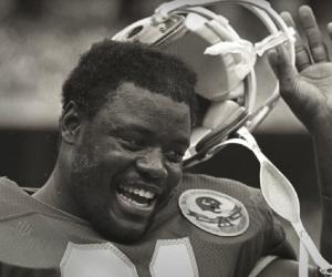 Willie Scott Willie Scott