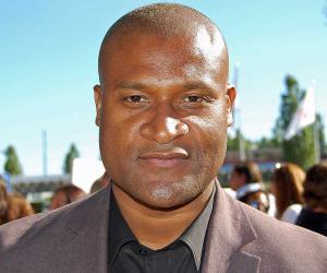 Winston Bogarde Winston Bogarde