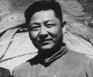 Xi Zhongxun Xi Zhongxun