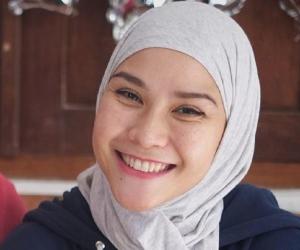 Zaskia Adya Mecca Zaskia Adya Mecca