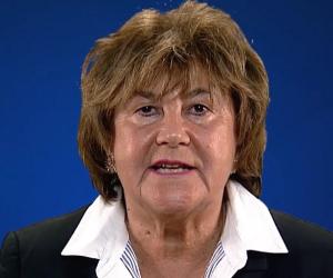 Zsuzsanna Jakab Zsuzsanna Jakab