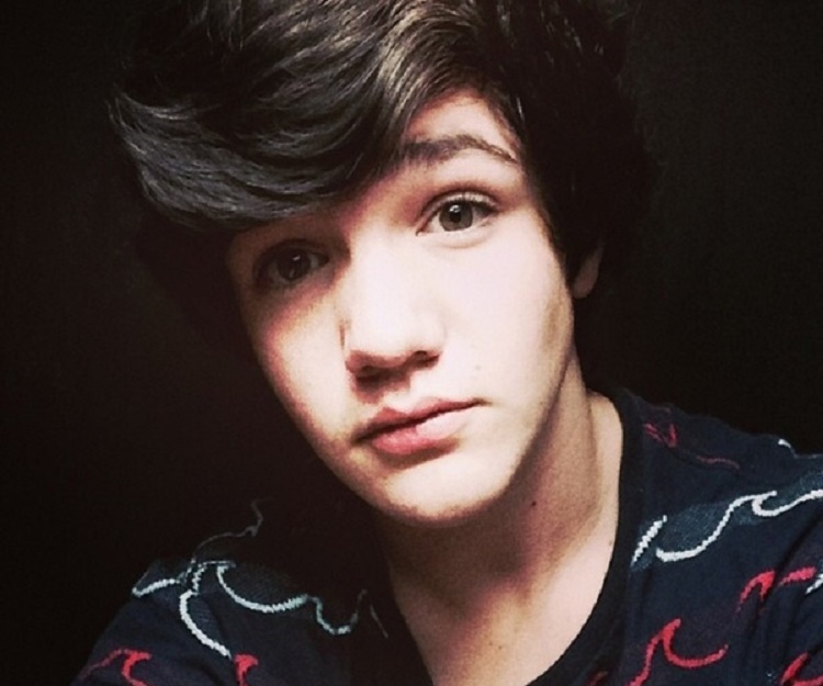 Aaron Carpenter – Bio, Facts & Family Life of Viner