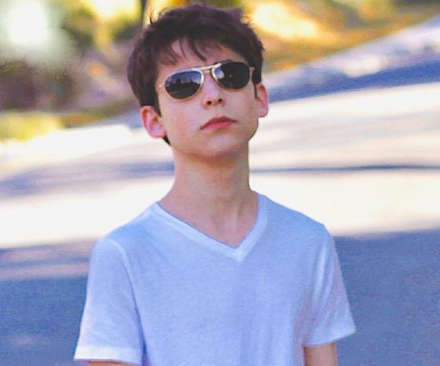 Aidan Gallagher Biography Facts Childhood Family Life Achievements Of Actor