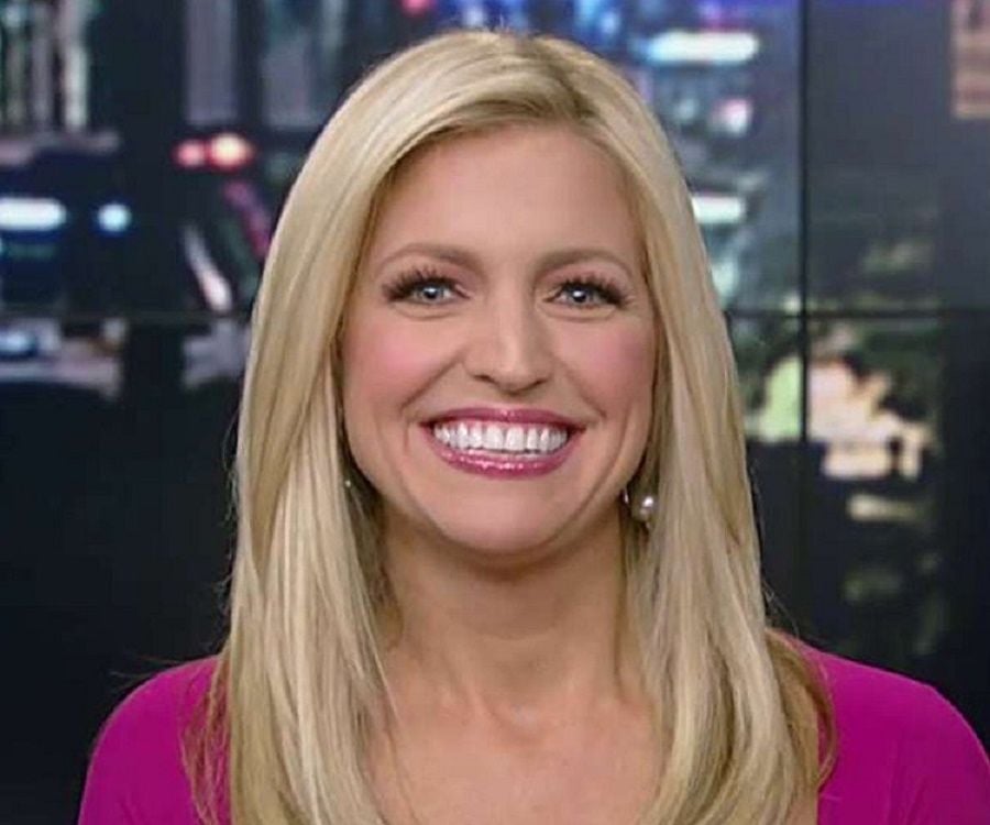 Ainsley Earhardt Face