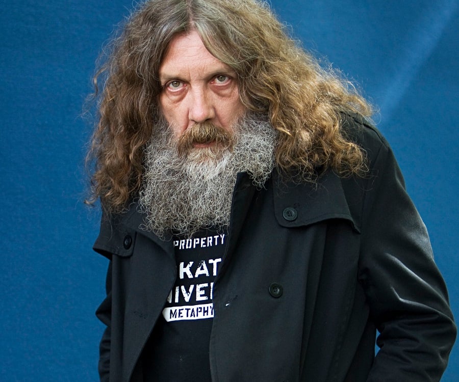 Alan Moore - Wikipedia