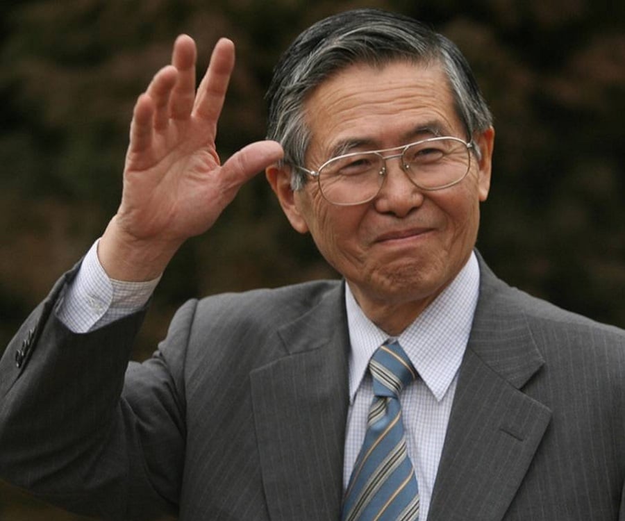 https://www.thefamouspeople.com/profiles/images/alberto-fujimori-5.jpg