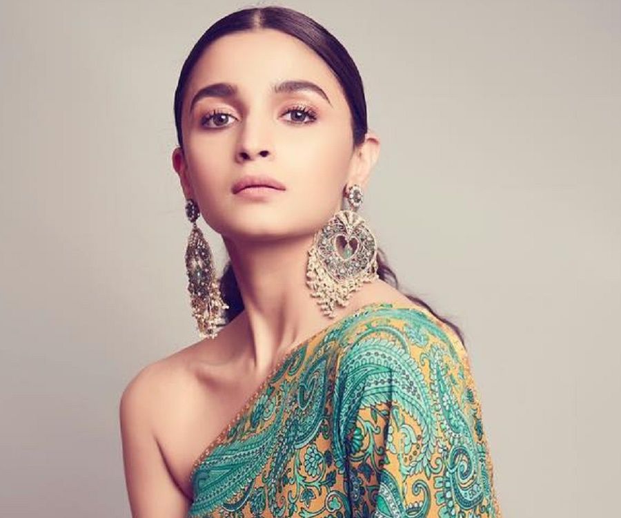 alia bhatt biography in english