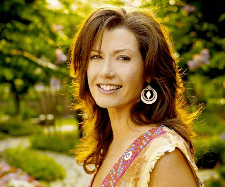 amy grant biography childhood life achievements timeline
