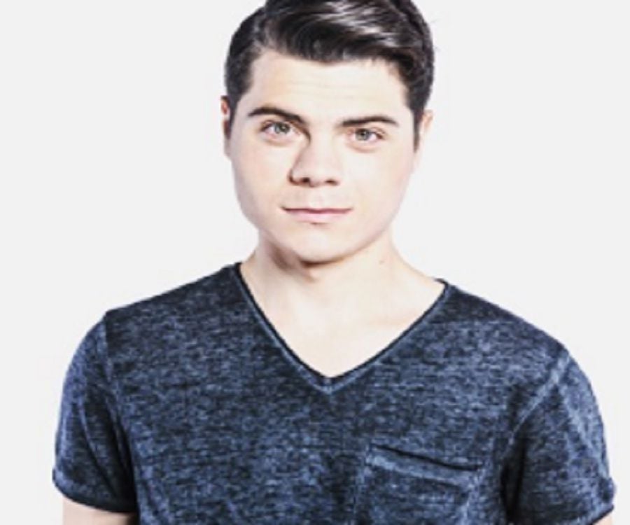 Atticus Mitchell - Wikipedia