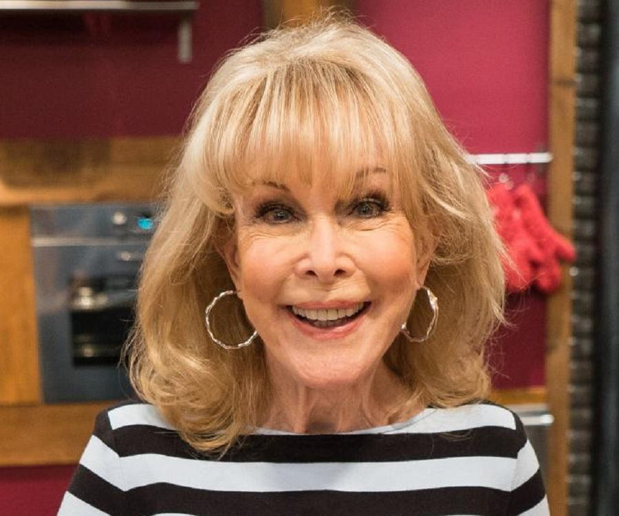 Barbara Eden Biography - Facts, Childhood, Family Life & Achievements