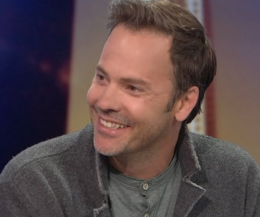 Barry Watson Biography - Facts, Childhood, Family Life & Achievements