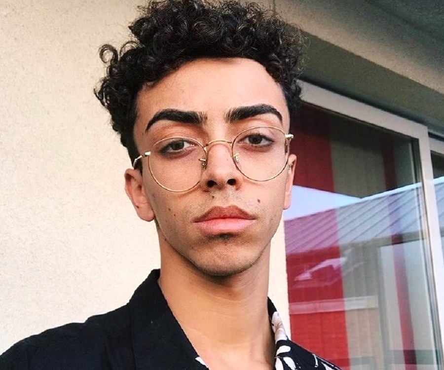 Bilal Hassani Biography Facts Childhood Family Life Achievements
